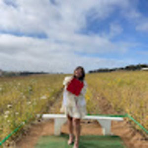 Meet your Posher, Molly